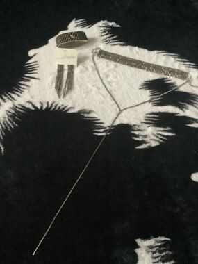 Silver Rhinestone Choker & Dangle Necklace Set